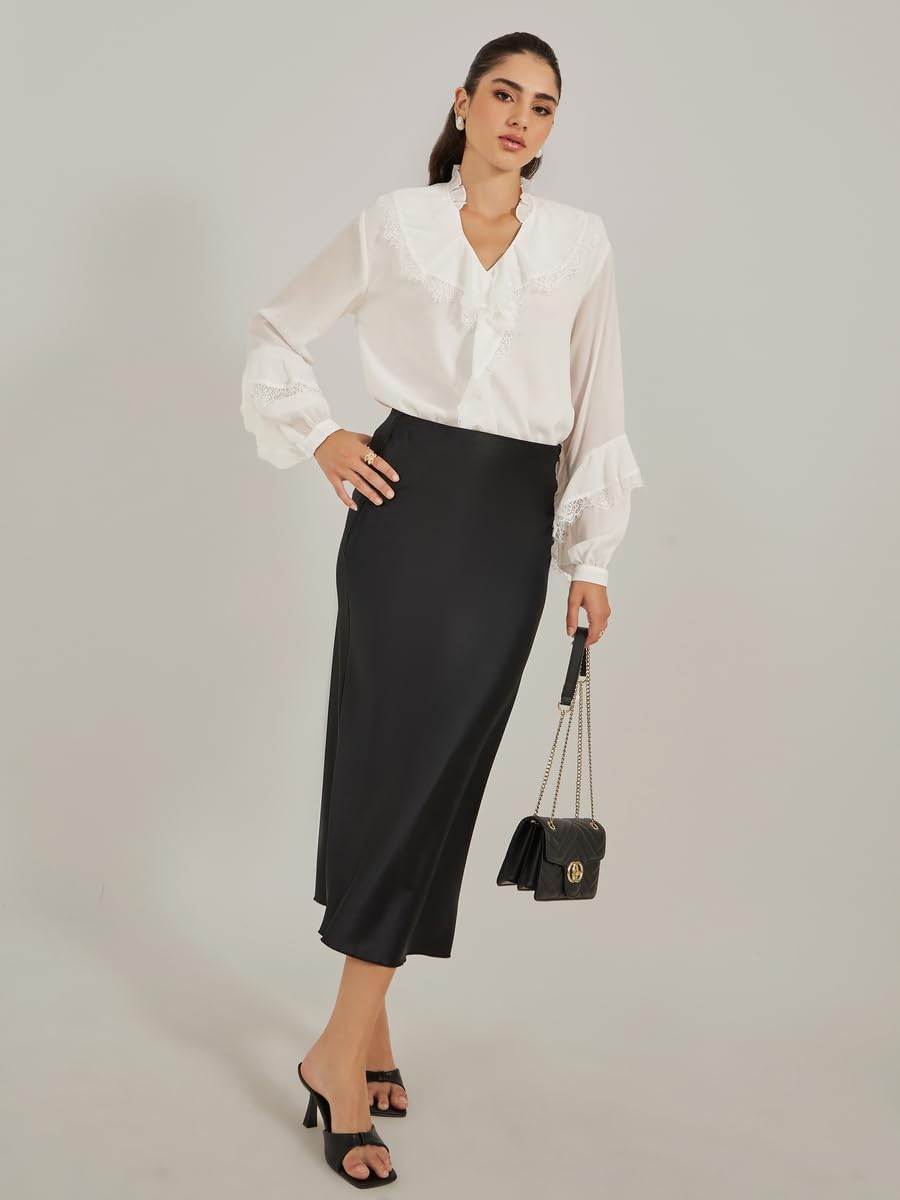 Styli Women's Ruffled Detail Lace Insert V-Neck Blouse 3 Styli Women's Ruffled Detail Lace Insert V-Neck Blouse - الصورة 3