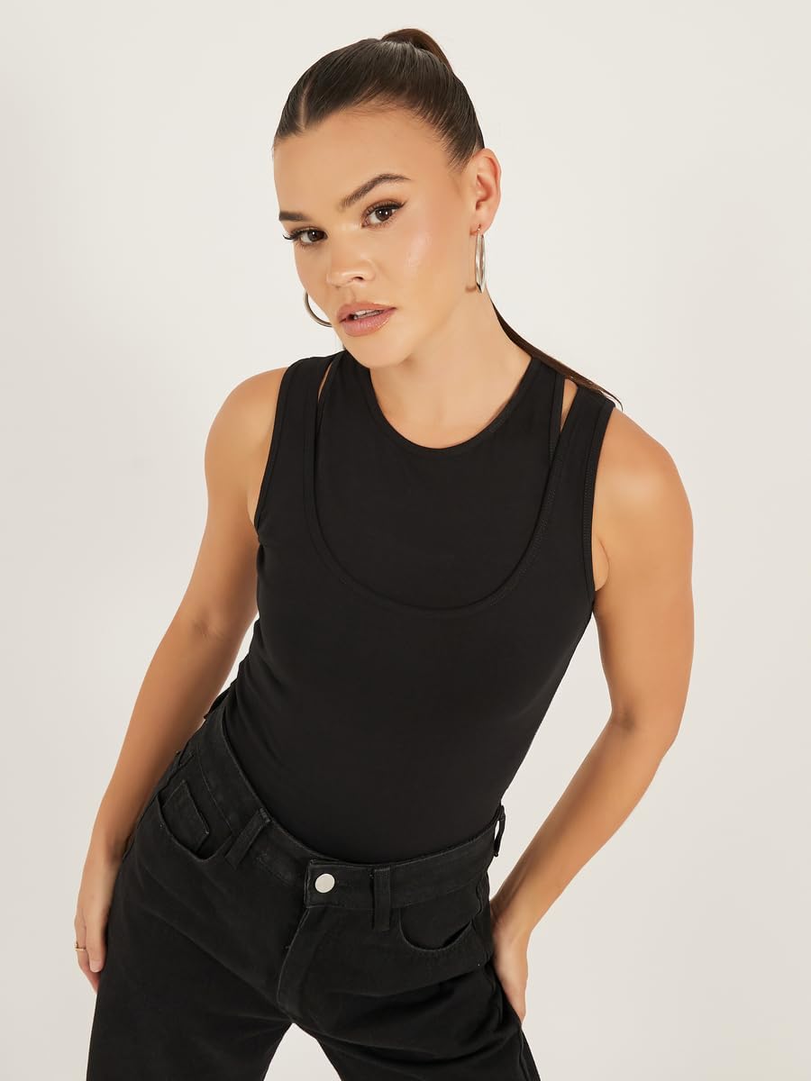 Styli Women's Solid Layered Neck Fitted Tank T-Shirt 2 Styli Women's Solid Layered Neck Fitted Tank T-Shirt - الصورة 2