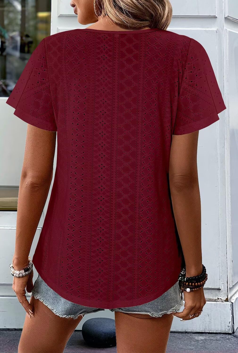 Womens Plus Size Summer Dressy Blouses Round Neck 2025 Short Sleeve Tunic Tops for Leggings Casual T-Shirts Eyelet 4 Womens Plus Size Summer Dressy Blouses Round Neck 2025 Short Sleeve Tunic Tops for Leggings Casual T-Shirts Eyelet - الصورة 4