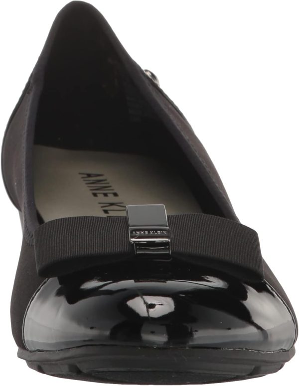 ⁦Anne Klein Anne Klein Alive womens Ballet Flat⁩ - الصورة ⁦2⁩