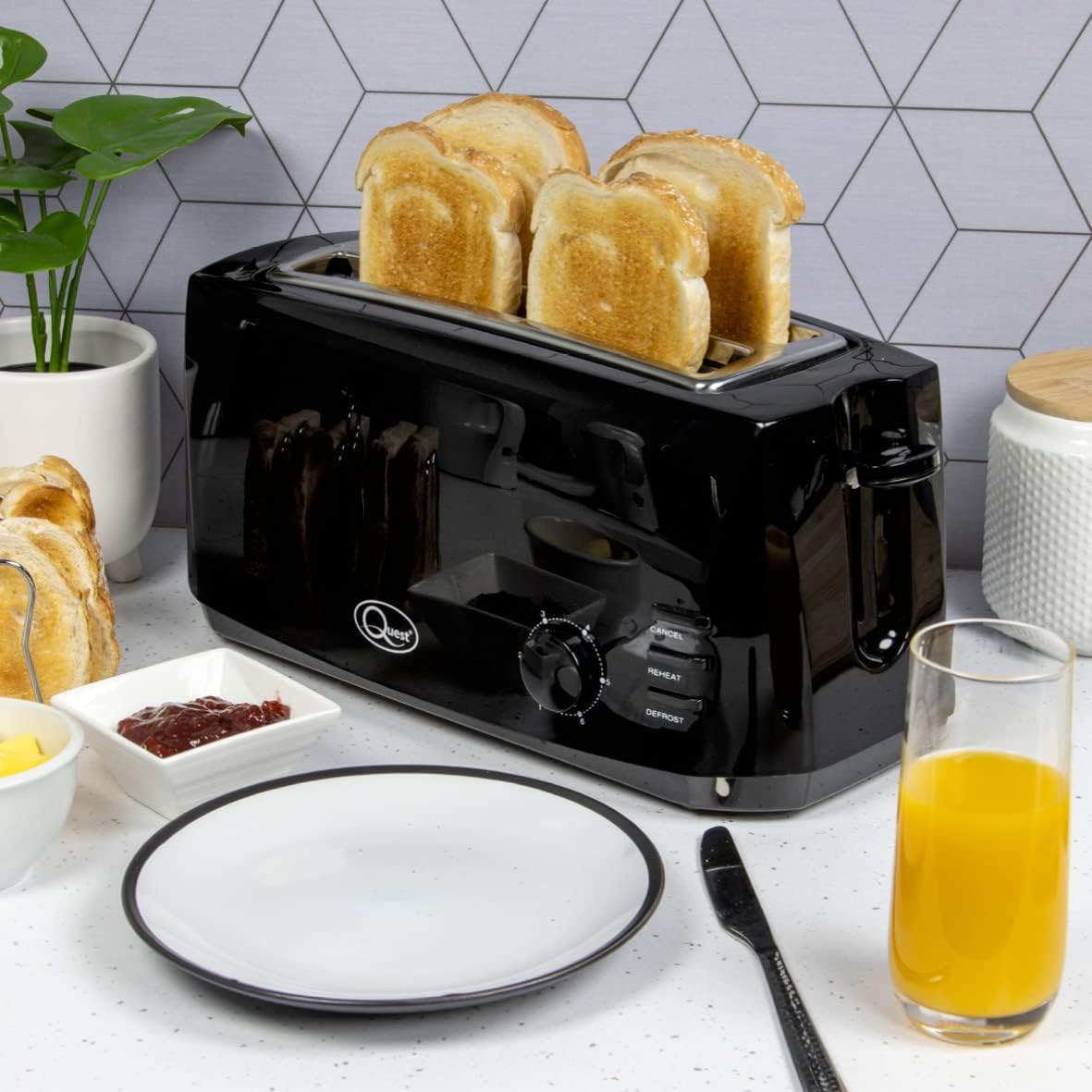 Quest 4 Slice Toaster Black - Extra Wide Long Slots for Crumpets and Bagels - 6 Settings - Reheat and Defrost 5 Quest 4 Slice Toaster Black - Extra Wide Long Slots for Crumpets and Bagels - 6 Settings - Reheat and Defrost - الصورة 5
