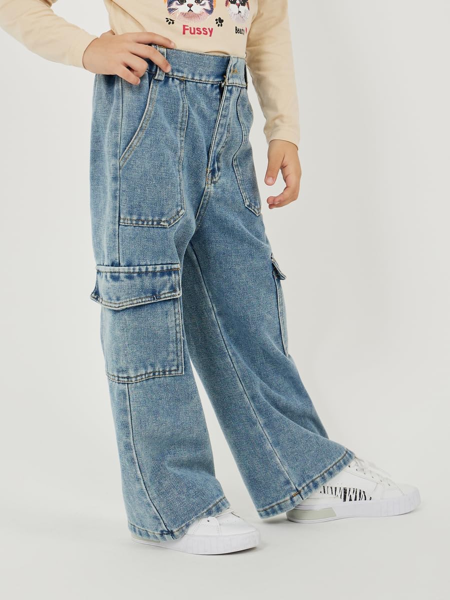 Styli Girls Straight Fit Jeans With Cargo Pocket Detail 2 Styli Girls Straight Fit Jeans With Cargo Pocket Detail - الصورة 2