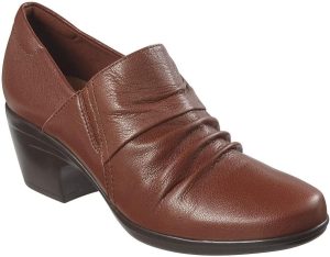 حذاء ايملي كوف بكعب للنساء من كلاركس