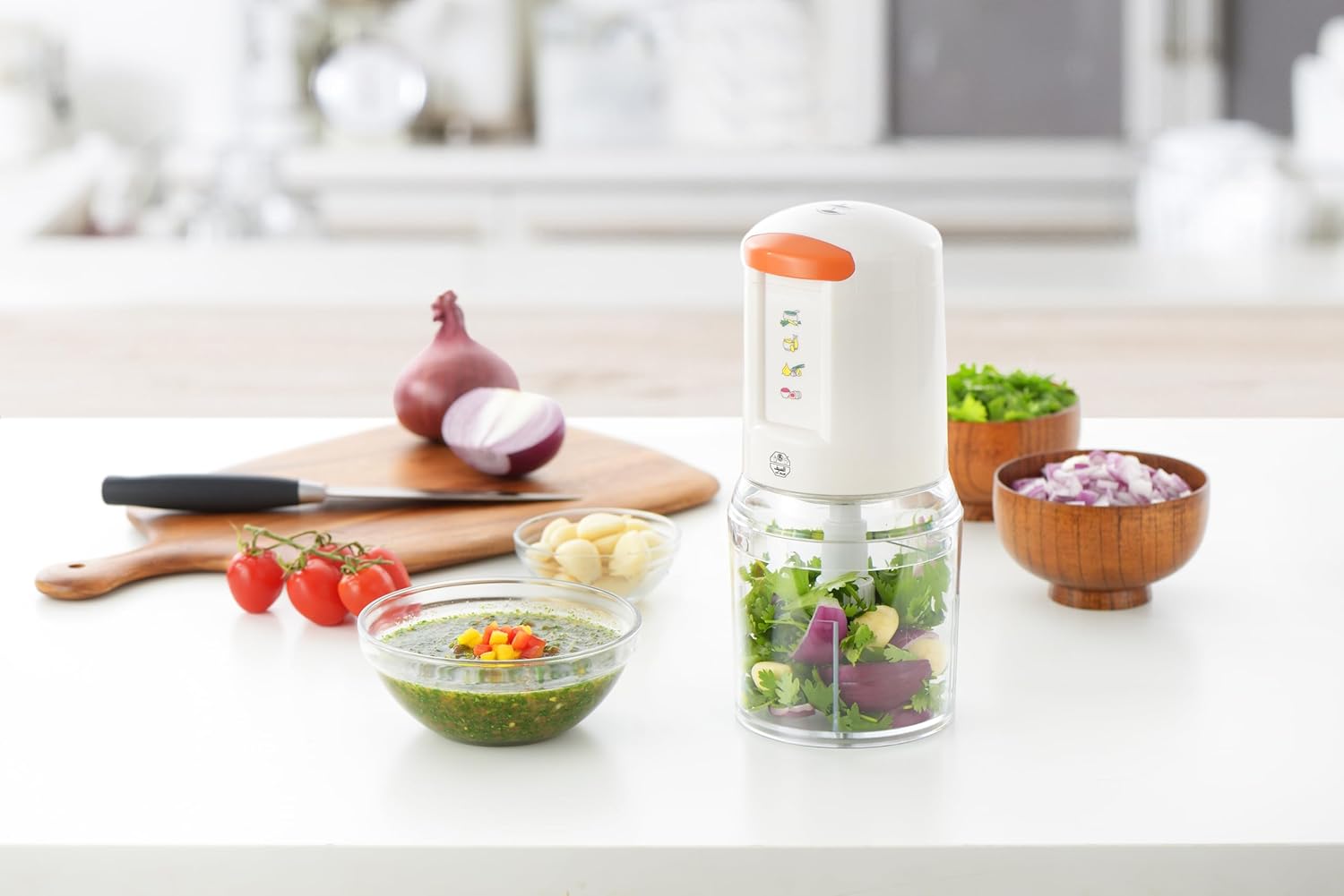 ALSAIF 0.5Liter 400W Electrical Vegetables Chopper And Mixing, It Operates At Two Speeds, Stainless Steel Blade, Ease Of Use Installation And Clean, White E02426 2 Years warranty 4 ALSAIF 0.5Liter 400W Electrical Vegetables Chopper And Mixing, It Operates At Two Speeds, Stainless Steel Blade, Ease Of Use Installation And Clean, White E02426 2 Years warranty - الصورة 4