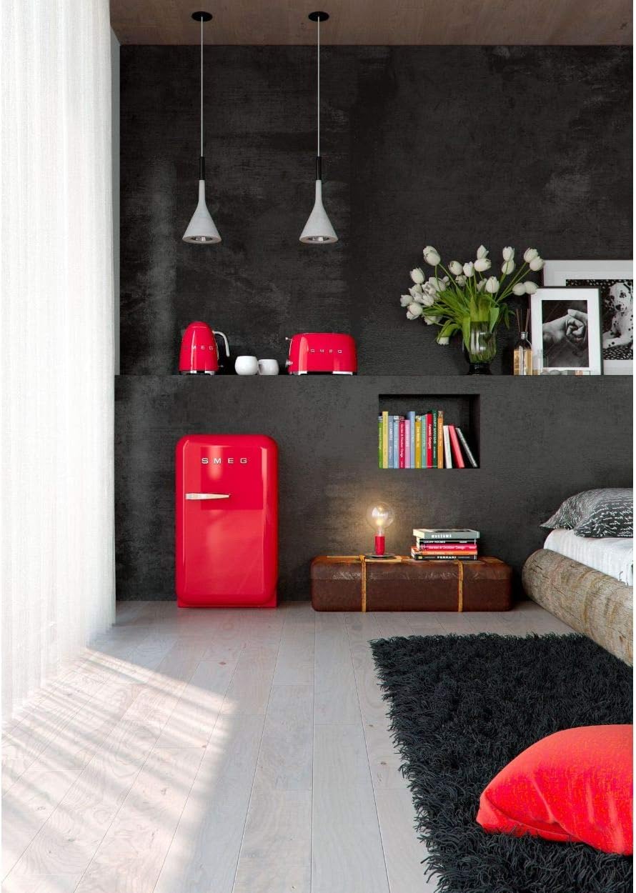 ثلاجة بباب واحد بتصميم قديم من سميج، لون احمر، سعة 38 لتر طراز FAB5RRD3GA، ضمان لمدة عام 3 ثلاجة بباب واحد بتصميم قديم من سميج، لون احمر، سعة 38 لتر طراز FAB5RRD3GA، ضمان لمدة عام - الصورة 3