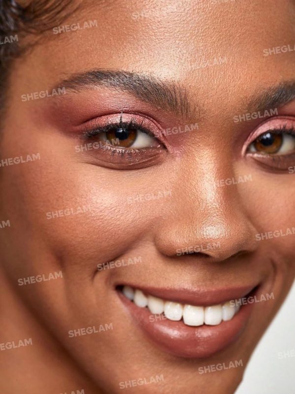 ⁦SHEGLAM Insta-Eyes Dual Tone Shadow Stick Gradient Two-Tone Glitter Eyeshadow Stick Rose Pearlescent Shimmer One Step Easy To Use Smooth Blendable Eyeshadow-Rosé⁩ - الصورة ⁦3⁩
