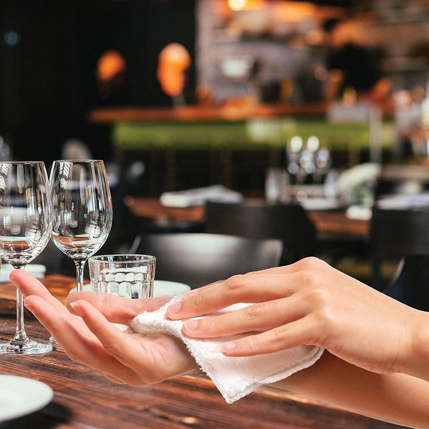 FabbPro Oshibori Moist Terry Cotton Refreshment Towels (25 Pack, 8 x 8 Inches) - White Scented Pre-moistened Towel to Use Hot or Cold (Eucalyptus) 7 FabbPro Oshibori Moist Terry Cotton Refreshment Towels (25 Pack, 8 x 8 Inches) - White Scented Pre-moistened Towel to Use Hot or Cold (Eucalyptus) - الصورة 7