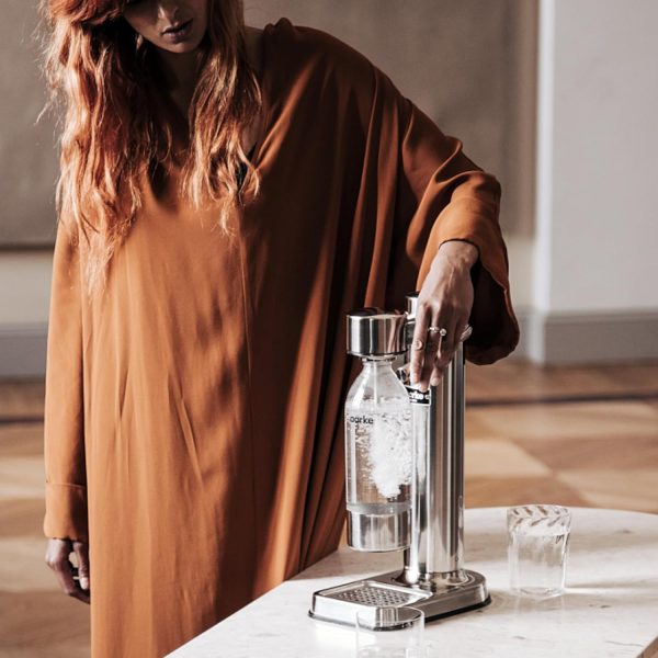 ⁦Aarke - Carbonator Iii Premium Carbonator/Sparkling & Seltzer Water Maker With Pet Bottle (Stainless Steel), Connectme Electronics Trading, silver, AAC3-Steel⁩ - الصورة ⁦4⁩