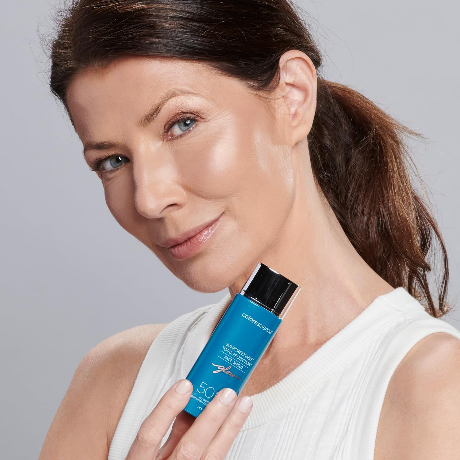 Colorescience Sunforgettable Total Protection Face Shield Glow SPF 50, Glow, 1.8 Fl Oz 4 Colorescience Sunforgettable Total Protection Face Shield Glow SPF 50, Glow, 1.8 Fl Oz - الصورة 4