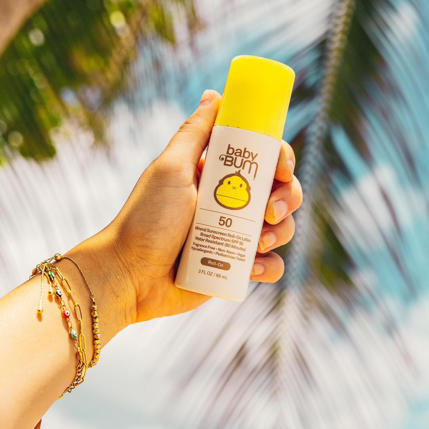 Sun Bum Baby Bum Mineral Sunscreen Roll-On Lotion SPF 50 3 fl oz 2 Sun Bum Baby Bum Mineral Sunscreen Roll-On Lotion SPF 50 3 fl oz - الصورة 2