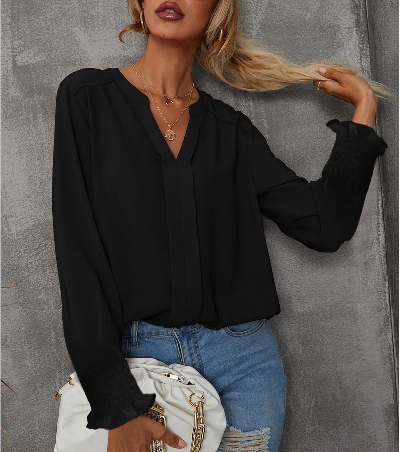 بلوزة كاجوال أنيقة للنساء بتصميم سادة عصري وقبة V وأكمام مكشكشة منفوخة طويلة من SYKT 3 بلوزة كاجوال أنيقة للنساء بتصميم سادة عصري وقبة V وأكمام مكشكشة منفوخة طويلة من SYKT - الصورة 3