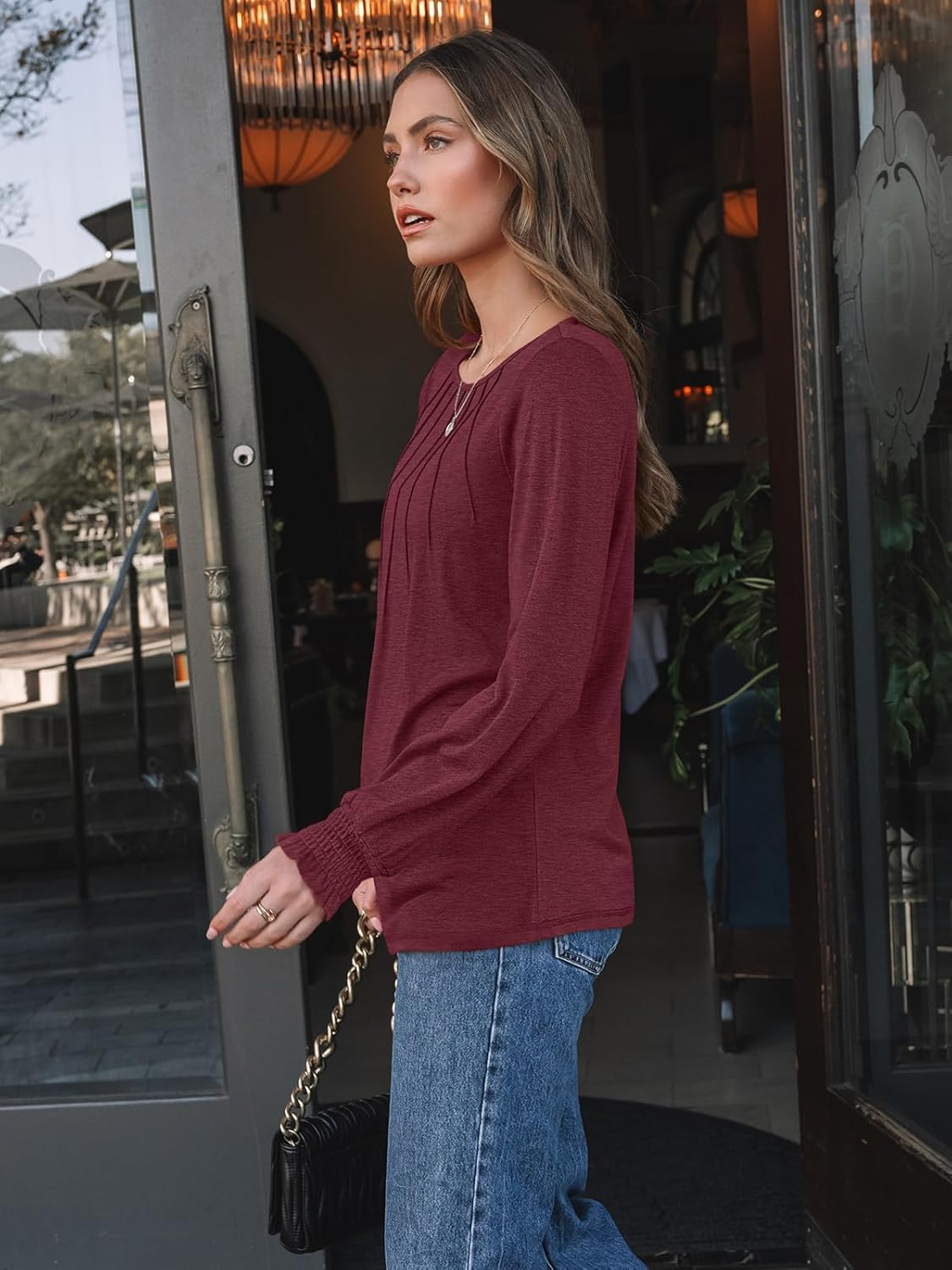 Fall 2025 Womens Long Sleeve Shirts Crew Neck Slim Fit Basic Going Out Crop Outfits for Winter 6 Fall 2025 Womens Long Sleeve Shirts Crew Neck Slim Fit Basic Going Out Crop Outfits for Winter - الصورة 6