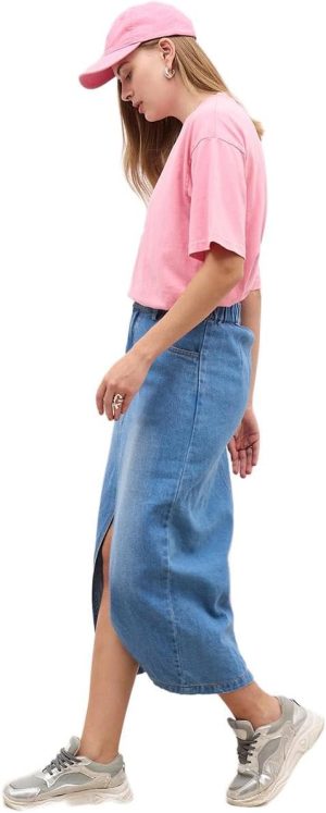 تي شيرت نسائي كبير الحجم باكمام قصيرة مطبوع عليه شعار من ستايلي