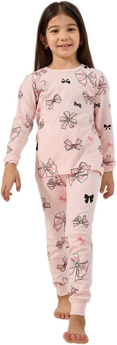 طقم بيجامة مكون من تيشرت برقبة دائرية مطبوع بالكامل للبنات من ستايلي 1 طقم بيجامة مكون من تيشرت برقبة دائرية مطبوع بالكامل للبنات من ستايلي