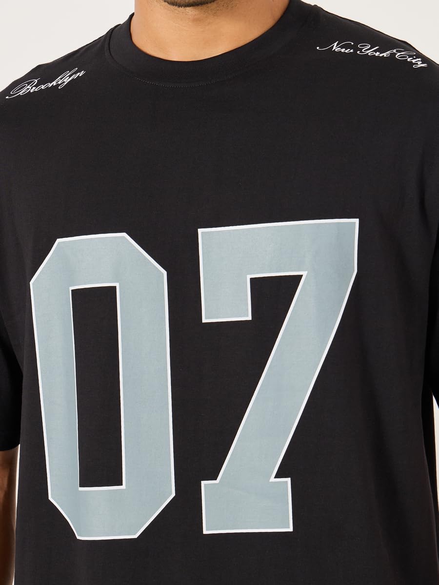 تي شيرت فارسيتي من قماش جورسيه مطبوع بمقاس كبير للرجال من ستايلي 4 تي شيرت فارسيتي من قماش جورسيه مطبوع بمقاس كبير للرجال من ستايلي - الصورة 4