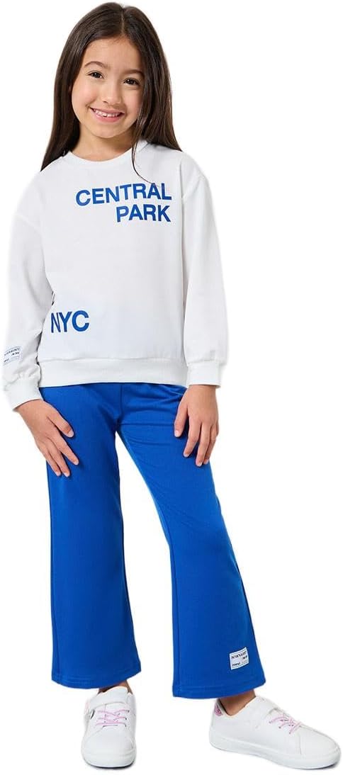 Styli Girls Central Park Print Sweatshirt And Trousers Set 1 Styli Girls Central Park Print Sweatshirt And Trousers Set