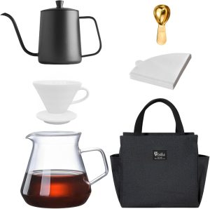 ماكينة السكب من الأعلى من جورجسكيد بسعة 600 مل باللون الأسود، تتضمن طقم V60 مع فلتر قهوة ورقي ووعاء عنق الإوزة وأدوات القياس