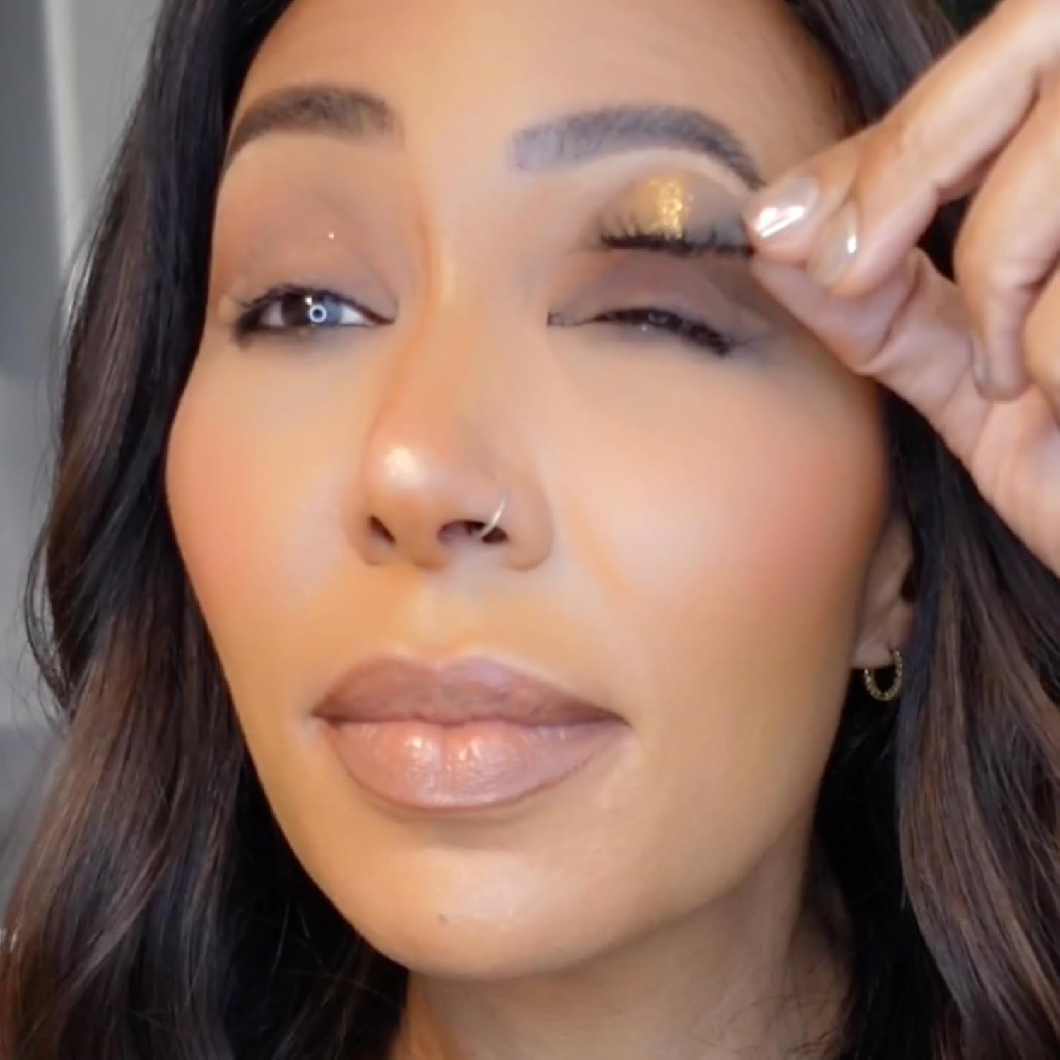 رقعة ظلال عيون ليزي، ملصقات مكياج ظلال العيون والرموش، ملصقات مكياج 2 في 1 قابلة لاعادة الاستخدام، ملصقات ظلال عيون ورموش ملونة لجميع اشكال العيون (ذهبي) 3 رقعة ظلال عيون ليزي، ملصقات مكياج ظلال العيون والرموش، ملصقات مكياج 2 في 1 قابلة لاعادة الاستخدام، ملصقات ظلال عيون ورموش ملونة لجميع اشكال العيون (ذهبي) - الصورة 3