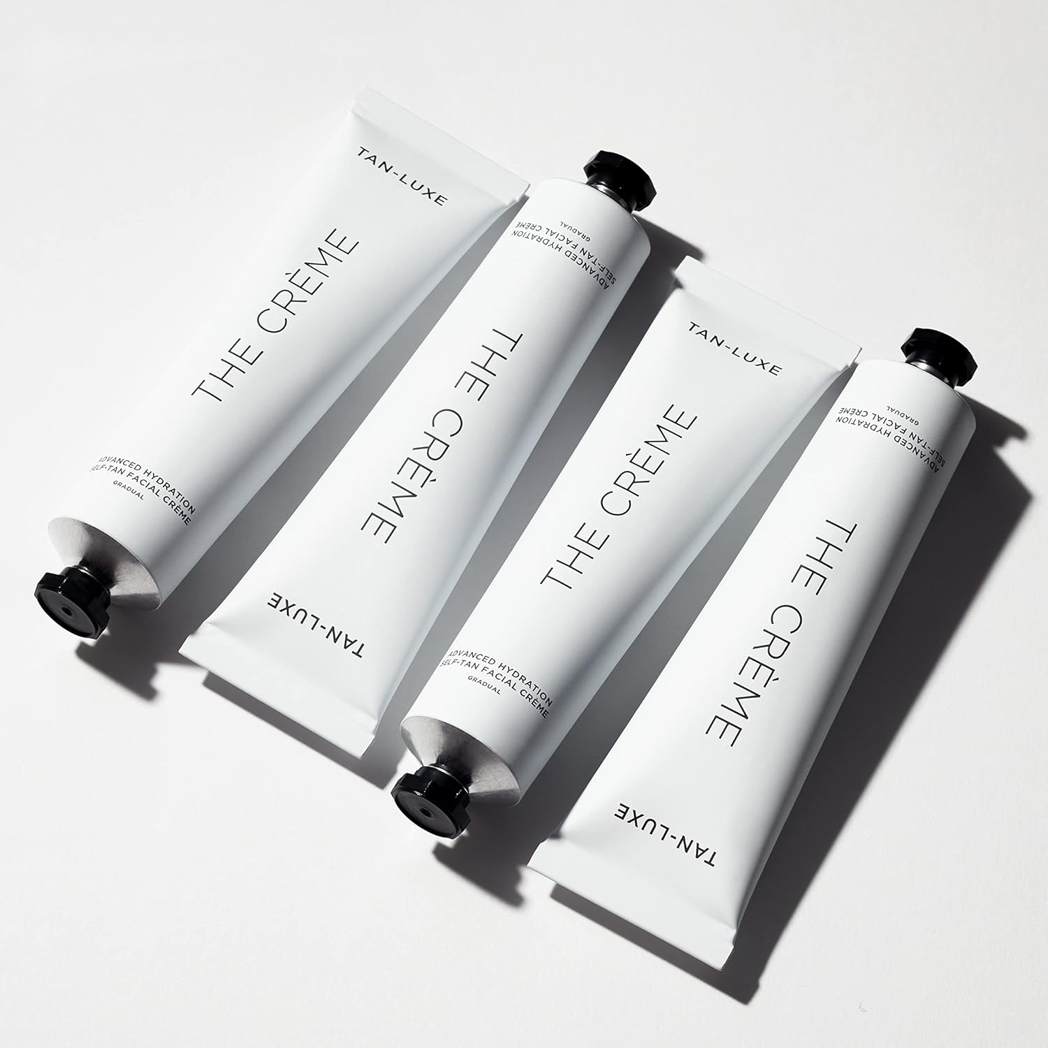 تان-لوكس كريم ذا كريم - كريم ادفانسد هايدريشن للتسمير الذاتي، 65 مل - لم يتم اختباره على الحيوانات ولم يتم اختباره على الحيوانات والسموم 4 تان-لوكس كريم ذا كريم - كريم ادفانسد هايدريشن للتسمير الذاتي، 65 مل - لم يتم اختباره على الحيوانات ولم يتم اختباره على الحيوانات والسموم - الصورة 4