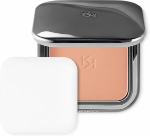 بودرة مضغوطة مات فيوجن من كيكو ميلانو، بلون غير لامع طبيعي درجة رقم 09