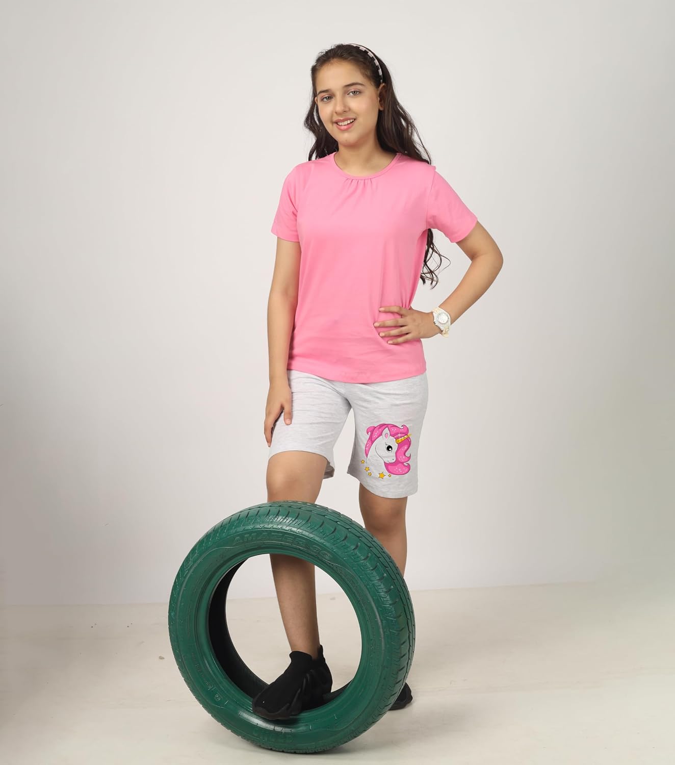 شورتات قطن مطبوعة بجيب وفيونكة للبنات من كيدا كيدز - شورتات بقصة عادية مع خصر مطاطي، متعددة الألوان (عبوة من 3 قطع) 4 شورتات قطن مطبوعة بجيب وفيونكة للبنات من كيدا كيدز - شورتات بقصة عادية مع خصر مطاطي، متعددة الألوان (عبوة من 3 قطع) - الصورة 4