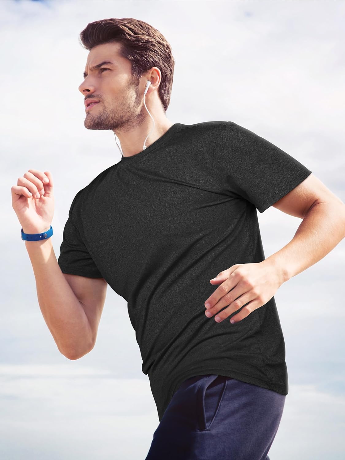 يوراتوت قمصان رياضية للرجال باكمام قصيرة وقبة دائرية بدون طوق مناسبة للجري وصالة الالعاب الرياضية خفيفة الوزن 5 يوراتوت قمصان رياضية للرجال باكمام قصيرة وقبة دائرية بدون طوق مناسبة للجري وصالة الالعاب الرياضية خفيفة الوزن - الصورة 5