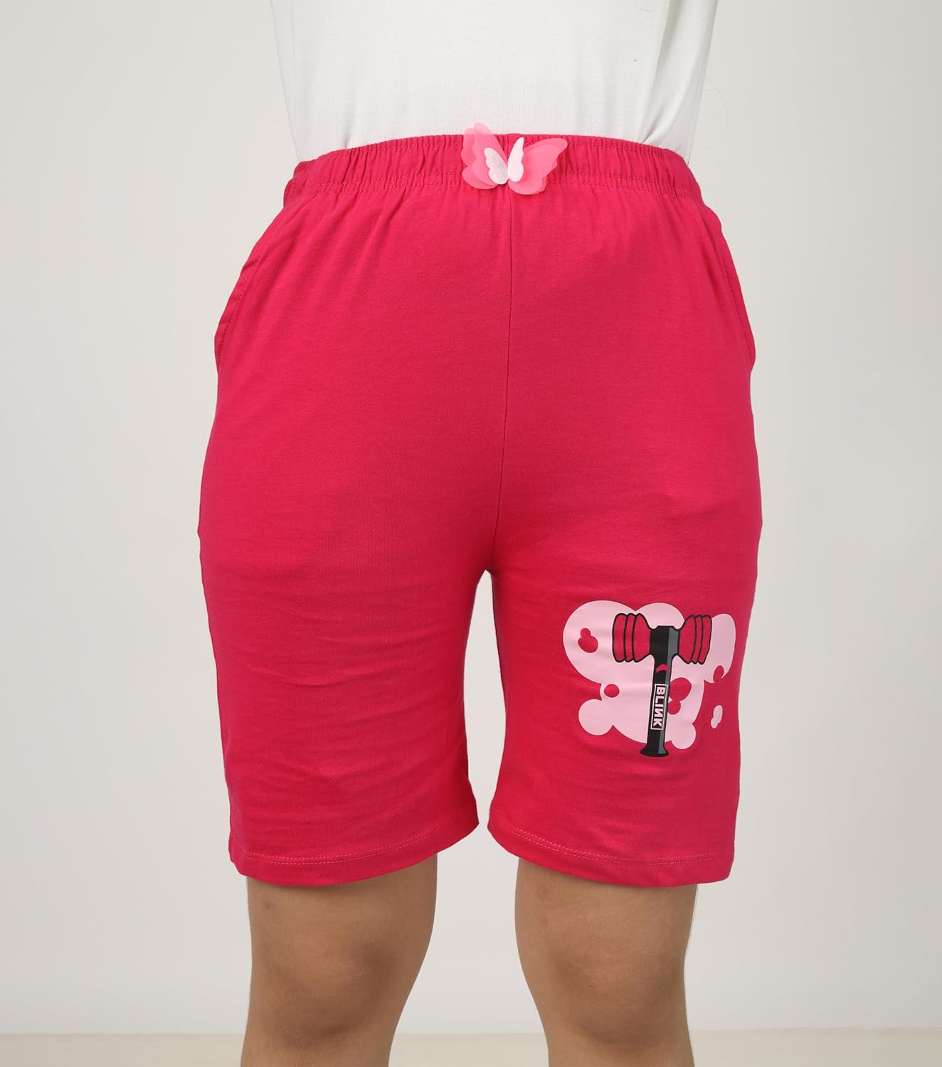 شورتات قطن مطبوعة بجيب وفيونكة للبنات من كيدا كيدز - شورتات بقصة عادية مع خصر مطاطي، متعددة الألوان (عبوة من 3 قطع) 6 شورتات قطن مطبوعة بجيب وفيونكة للبنات من كيدا كيدز - شورتات بقصة عادية مع خصر مطاطي، متعددة الألوان (عبوة من 3 قطع) - الصورة 6