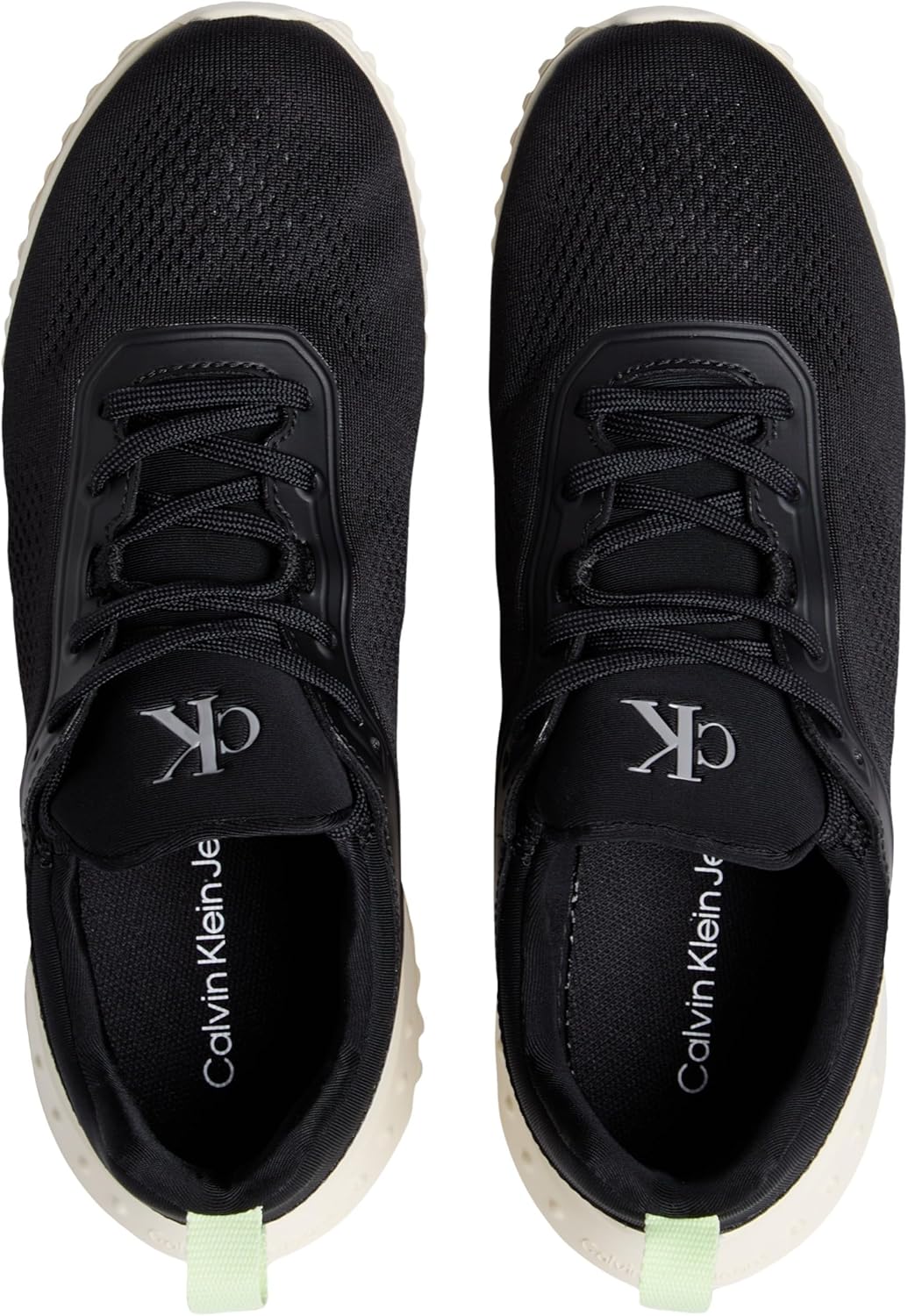 حذاء رياضي ايفا رانر للنساء من اديداس 4 حذاء رياضي ايفا رانر للنساء من اديداس - الصورة 4