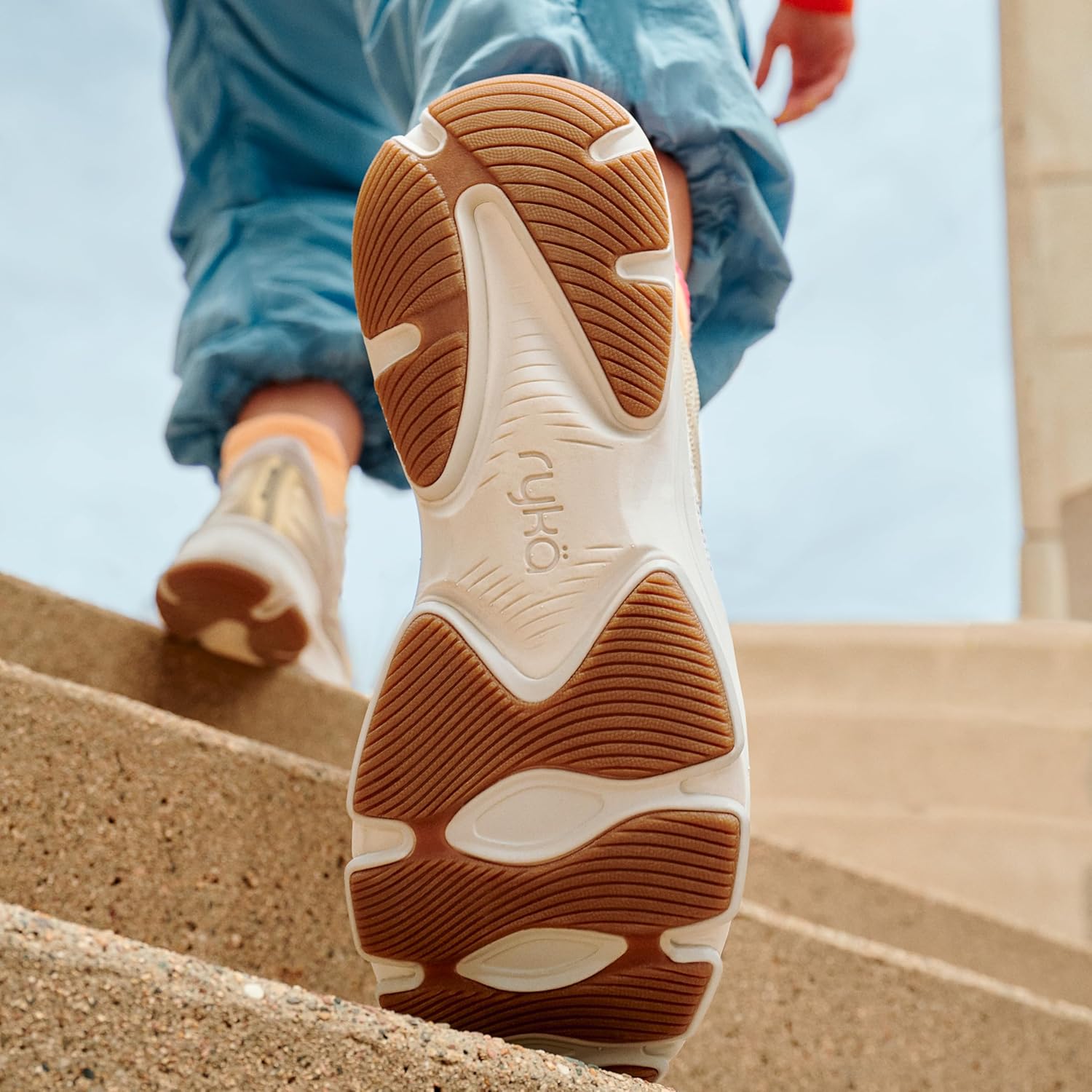 ريكا حذاء مشي ديفوشن اكس للنساء 2 ريكا حذاء مشي ديفوشن اكس للنساء - الصورة 2