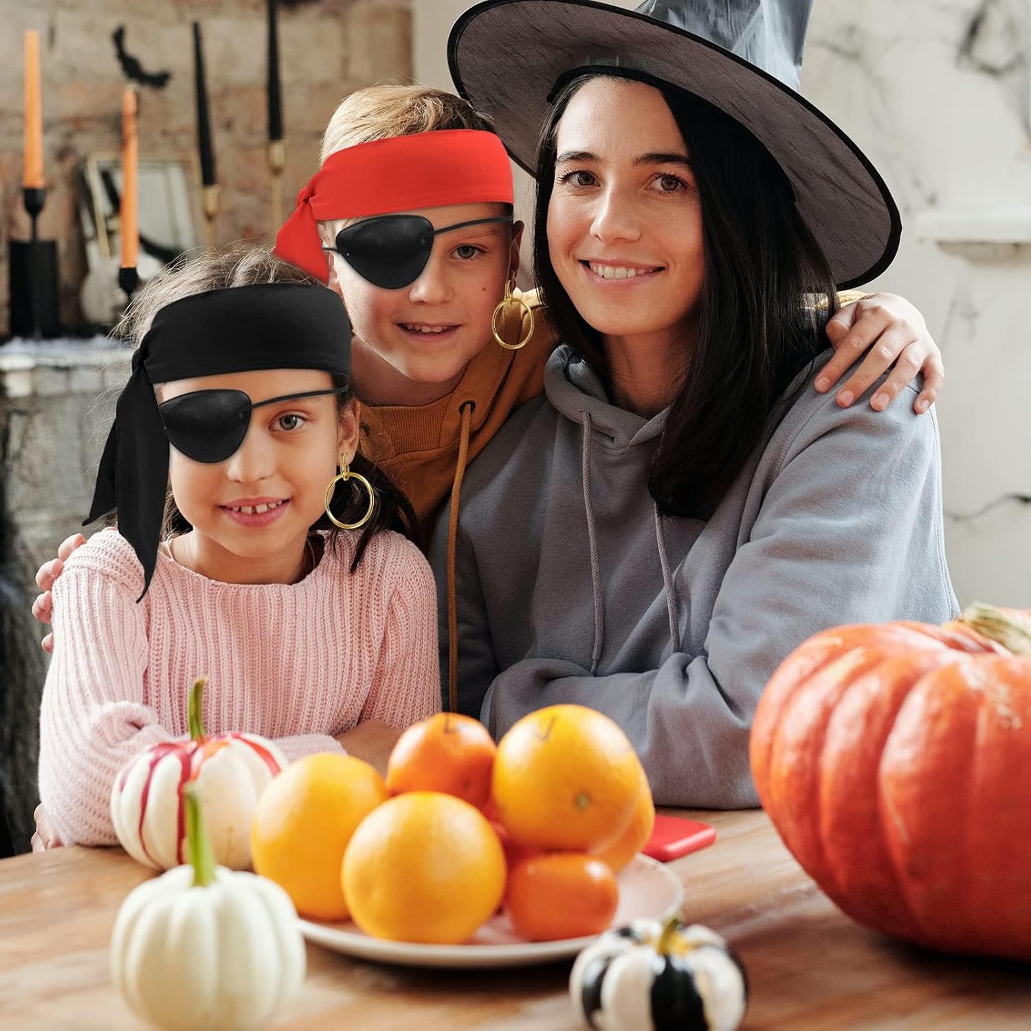 اكسسوارات زي القراصنة، مجموعة زي القراصنة للهالوين، بما في ذلك وشاح كابتن اسود، باندانا احمر، رقع عين واحدة، اقراط حلقية مثالية للرجال والنساء والاطفال، زي تنكري للحفلات التنكرية، 6 قطع 2 اكسسوارات زي القراصنة، مجموعة زي القراصنة للهالوين، بما في ذلك وشاح كابتن اسود، باندانا احمر، رقع عين واحدة، اقراط حلقية مثالية للرجال والنساء والاطفال، زي تنكري للحفلات التنكرية، 6 قطع - الصورة 2