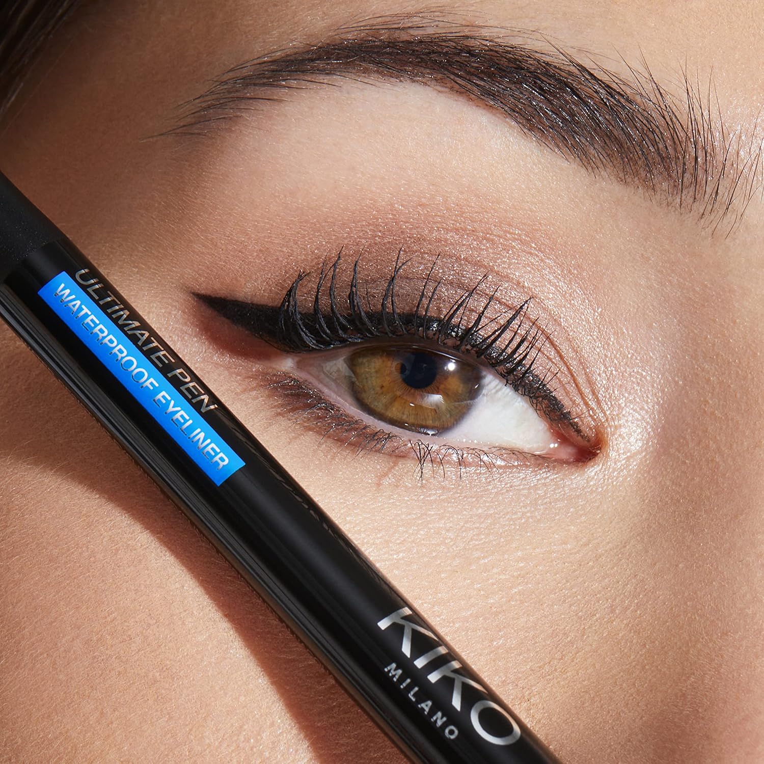 كيكو ميلانو قلم تحديد عيون مقاوم للماء من التيميت بين | العين مع ثبات يدوم لمدة 12 ساعة غير لامع أسود 4 كيكو ميلانو قلم تحديد عيون مقاوم للماء من التيميت بين | العين مع ثبات يدوم لمدة 12 ساعة غير لامع أسود - الصورة 4