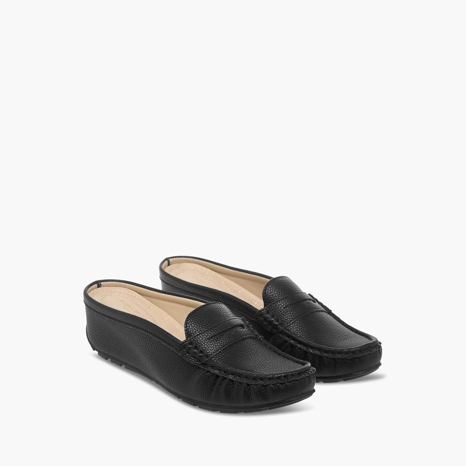 صندل فلورا بيلا سهل الارتداء بتفاصيل مفرغة للنساء من شو اكسبرس 2 صندل فلورا بيلا سهل الارتداء بتفاصيل مفرغة للنساء من شو اكسبرس - الصورة 2