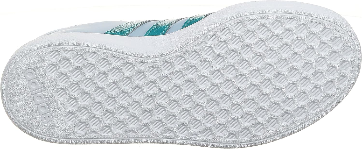 حذاء كاجوال جراند كورت بيس للنساء من اديداس 2 حذاء كاجوال جراند كورت بيس للنساء من اديداس - الصورة 2