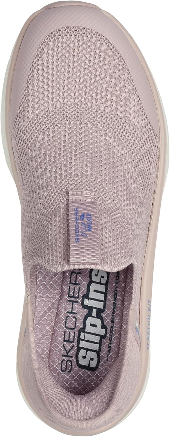 حذاء رياضي ووكر ديلوكس للنساء من سكيتشرز 2 حذاء رياضي ووكر ديلوكس للنساء من سكيتشرز - الصورة 2