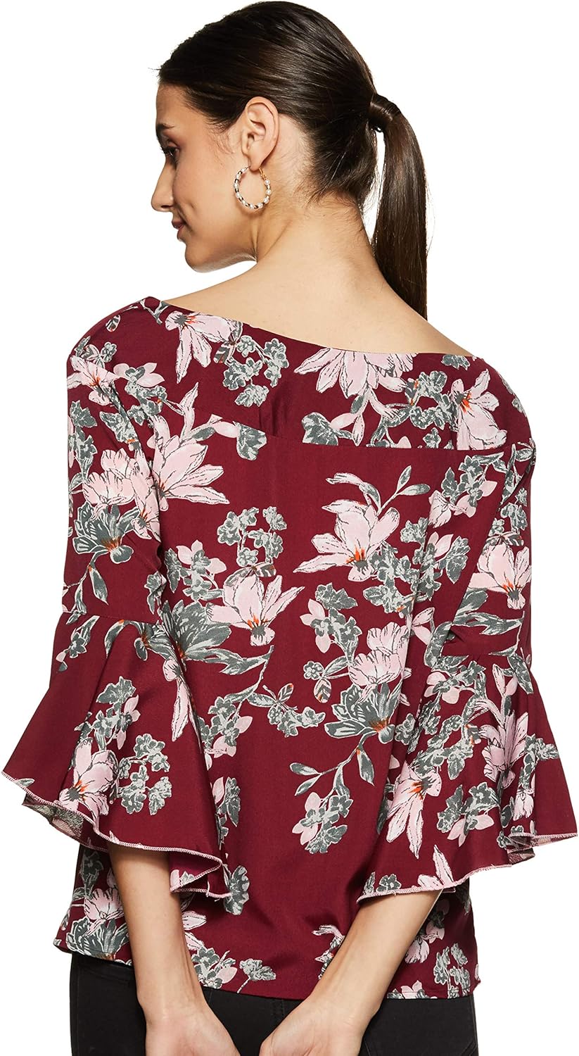 1768218307 بلوزة بقصة عادية وتصميم زهور من كريف