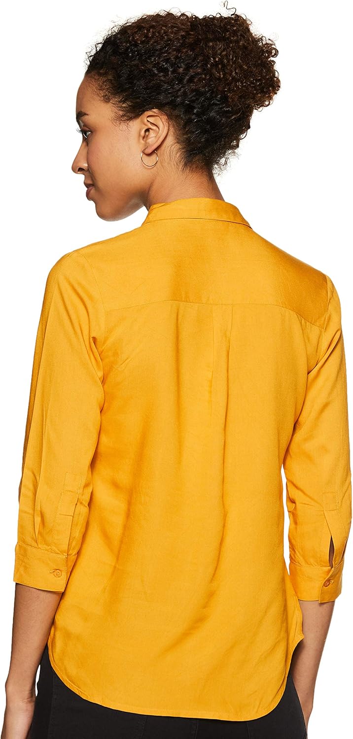 بلوزة بقصة عادية للنساء ولون سادة من أمازون براند - سيمبول 8 1768340109 بلوزة بقصة عادية للنساء ولون سادة من أمازون براند سيمبول