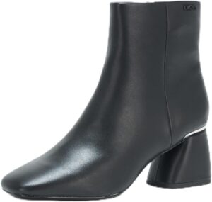 DKNY بوت عصري بكعب للنساء من كالينا