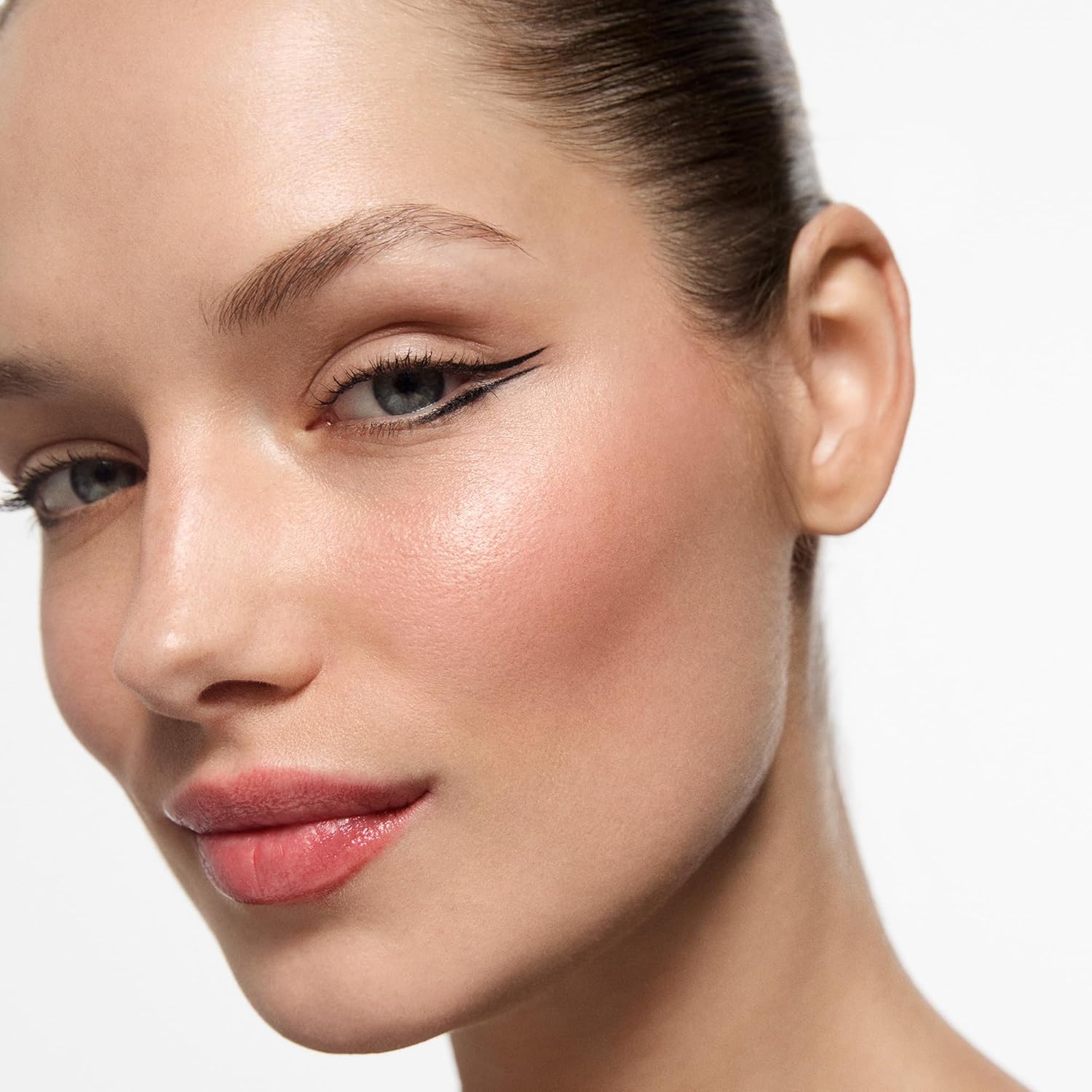 81Fdda87D L. AC SL1500