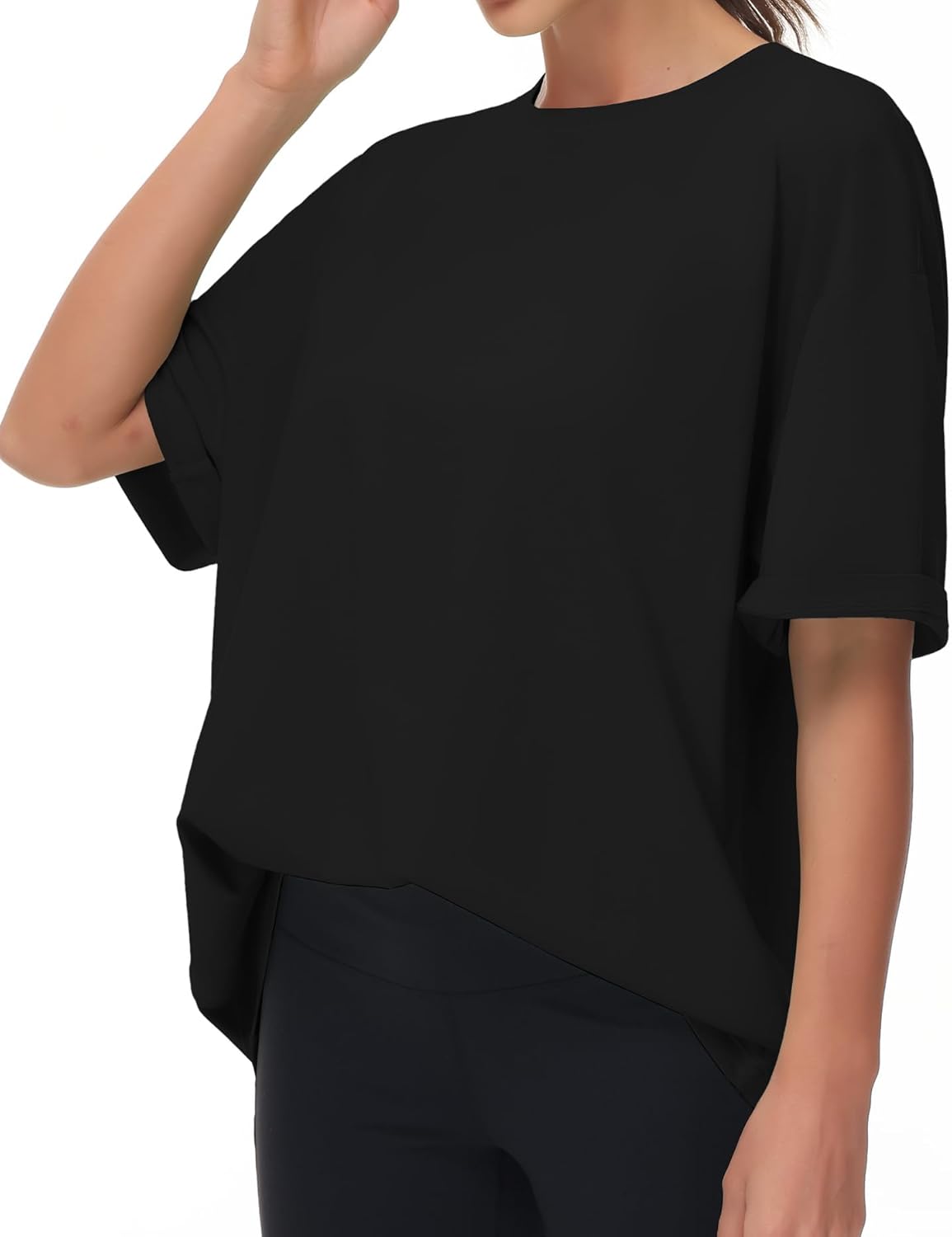تيشيرت كاجوال كبير الحجم للنساء من ذا جيم بيبول، بتصميم قبة دائرية ضيقة وأكمام قصيرة للتمارين الرياضية