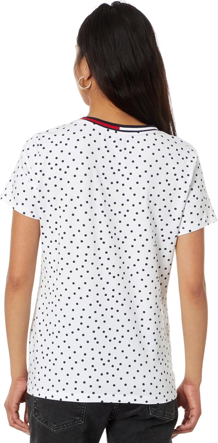 1772302384 تي شيرت بقبة على شكل V للنساء من تومي هيلفيجر