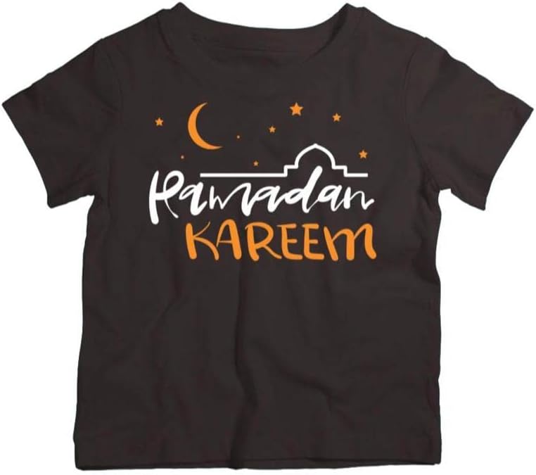 رومبر اطفال عليه عبارة My First EID مع تيشيرت رمضاني من من براين جيجلز، رومبر قطني مطبوع برقبة دائرية لنمط رمضان كريم او عيد الفطر او عيد الاضحى