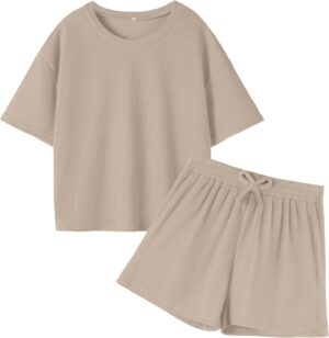 DREAM BUS Girls T-Shirts and Shorts Set 2 Pieces Teen Girls Summer Matching Outfit Solid Trendy Clothes for Little Girl