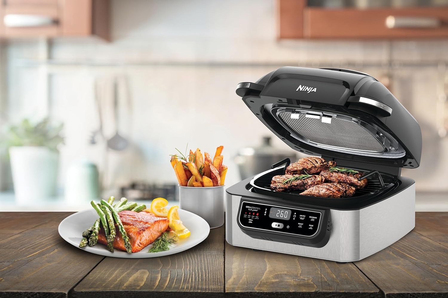 نينجا فودي 5 في 1، شواية كهربائية داخلية على سطح الطاولة مع مقلاة هواء بسعة 4 لتر، للشوي، الخبز، التحميص، التجفيف، وتقنية الشواء الإعصارية، 1760 واط، فضي، AG301ME 17 81genEWz+uL. AC SL1500