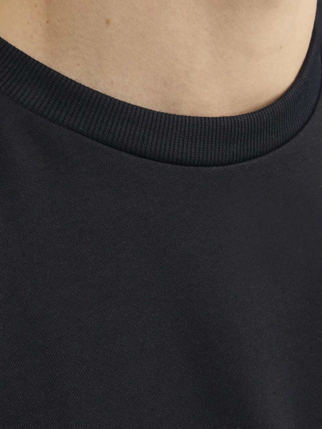 تي شيرت جيه بي ار بلاسانشيز بقبة دائرية بدون طوق للرجال من جاك اند جونز 12 81roR85gvML. AC SL1500