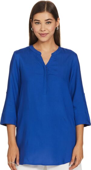 بلوزة بقصة عادية للنساء ولون سادة من أمازون براند - سيمبول