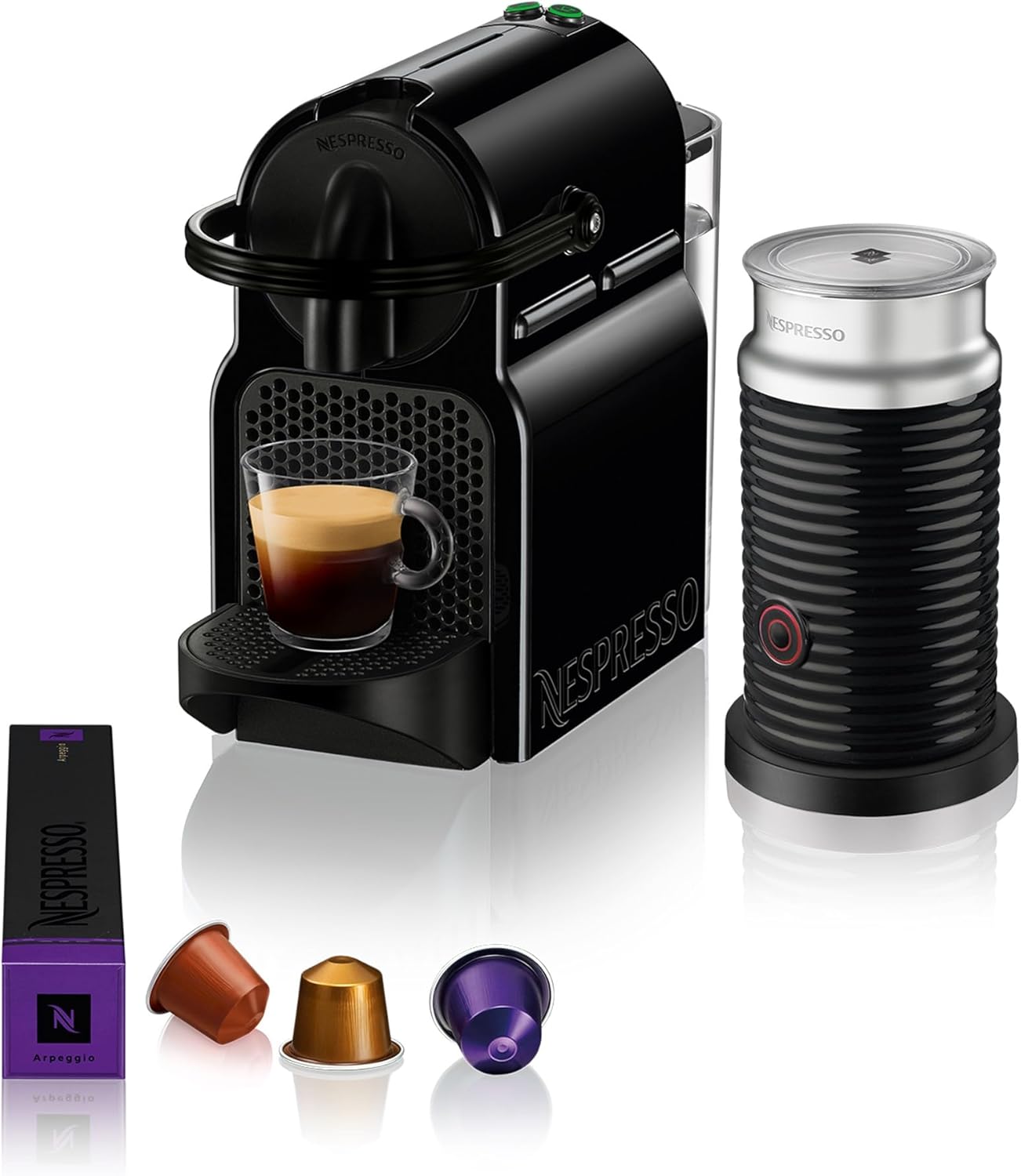 نسبريسو إينيسيا D40 ماكينة تحضير القهوة بالكبسولات، مع خافقة الحليب آيروتشينو3 لرغوة الحليب للكابتشينو واللاتيه، 0.7 لتر، ضغط 19 بار، أسود