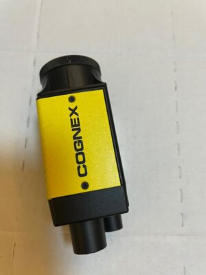 IS8200M-303-40 (مستعملة) تم اختباره في حالة جيدة وضمان لمدة 90 يومًا