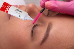 Thuya Vegan Permanent Gel (15ml) for Lash and Eyebrow Lamination (1 Pack)